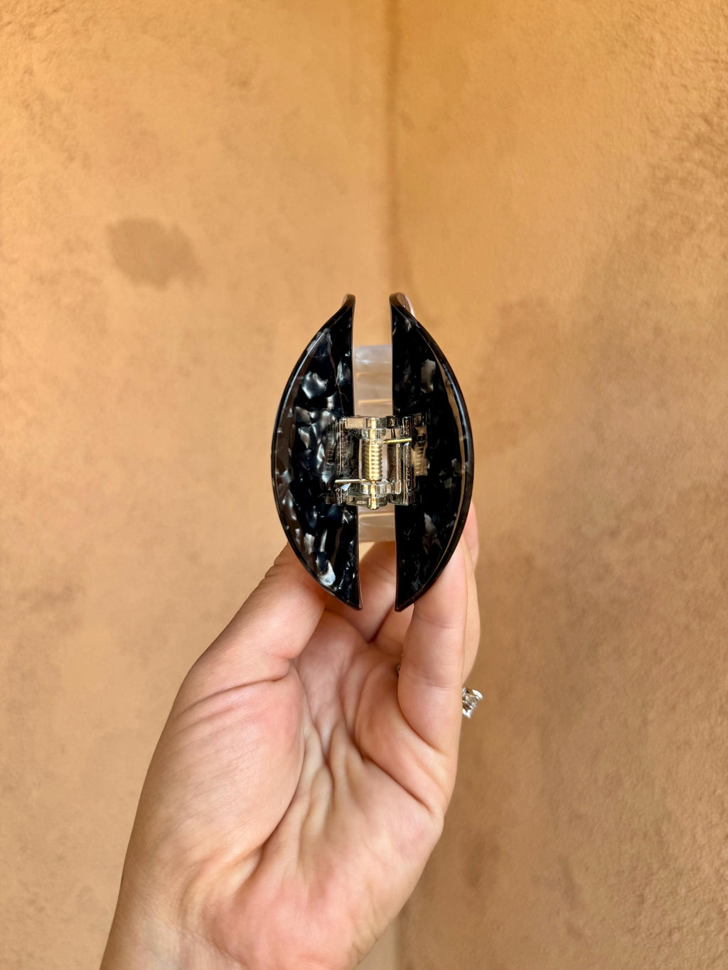 Pug Ying Yang Hair Claw Clip